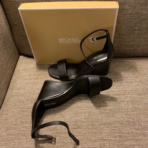 NWT Michael Kors Wedges